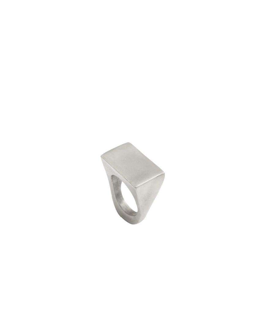 Bague CHEVALIERE homme - De Maarse Paris, le bijou d'artiste qui vous rend unique